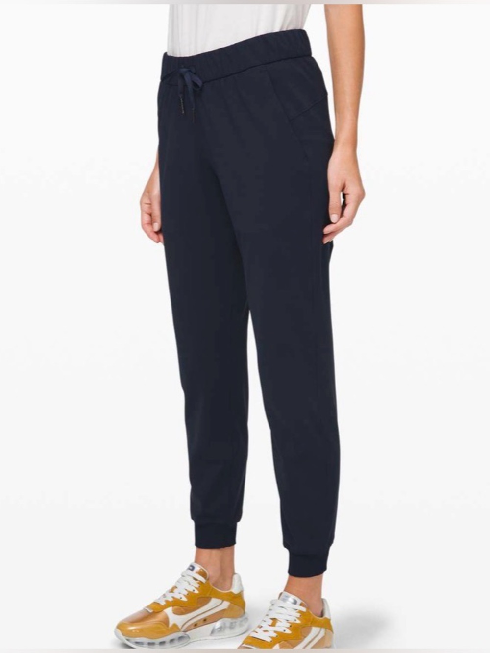 lululemon on the fly Navy Drawstring Jogger Pant luxtreme Size dot 6